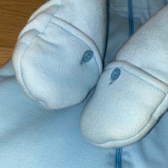 Fall/spring COLIMAÇON 3-6 months baby pouch with matching mittens/beanie - Picture 9 of 12